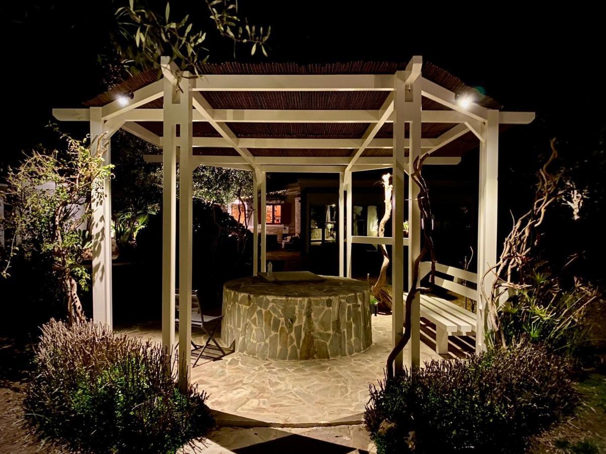 Villa Hylas Luxury Bed & Breakfast Kilada Exterior photo